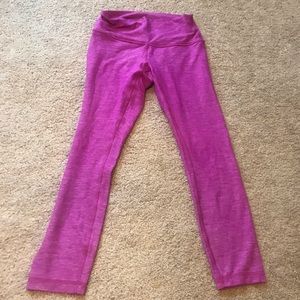 Lululemon Wunder Under Leggings- Sz 6, 7/8 length